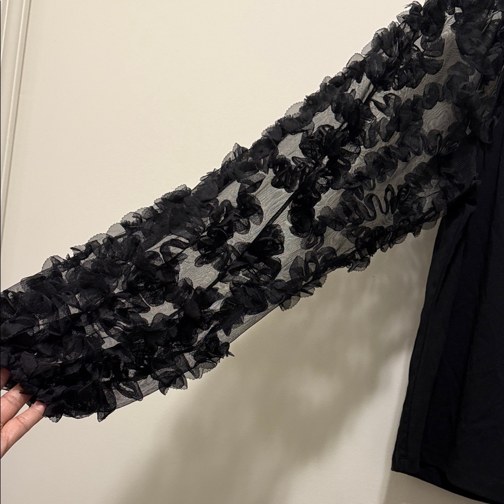 New Marc New York Black Textured Sleeve Blouse - Picture 6 of 11